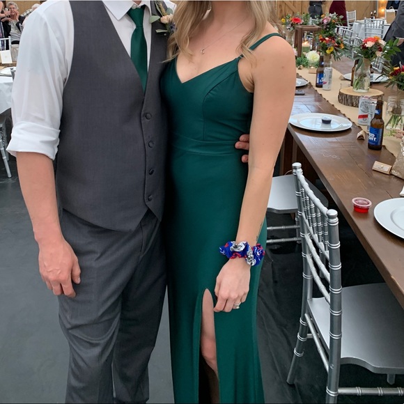 Hunter Green Bridesmaids Dress Size 5 - Picture 8 of 9